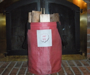 Fire Tote (34453 bytes)